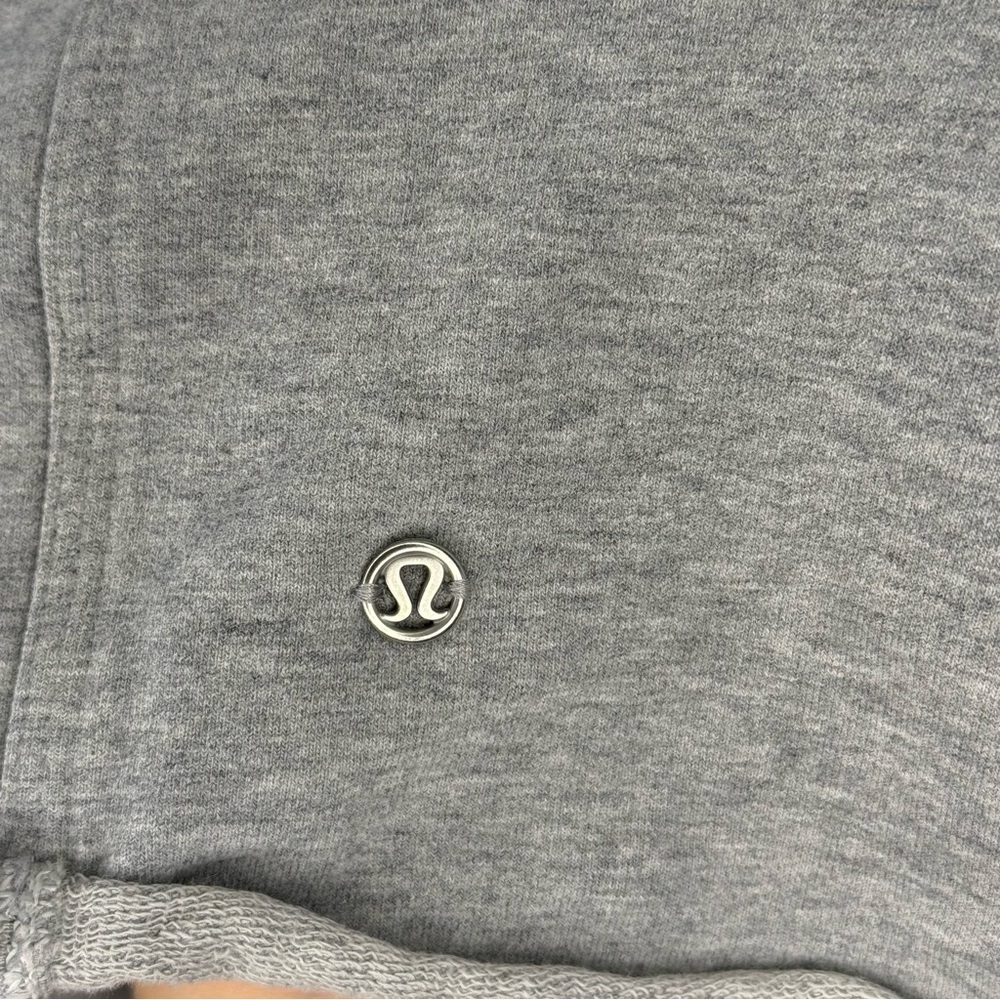 Lululemon Blissed Out Short II – Heathered Medium Grey / Silver Spoon | Size XS - Picture 5 of 8